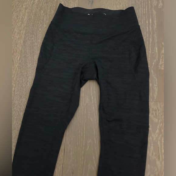 Outdoor Voices TechSweat 3/4 Length Leggings - Picture 3 of 5